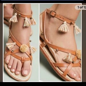 $118 NWOB SOLUDOS X ANTHROPOLOGIE BROWN LEATHER STRAPPY TASSELED SANDAL SIZE 7